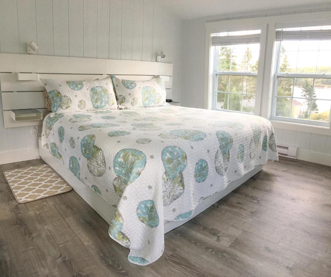 Larinda'S Landing Oceanfront Cottages Halifax Bagian luar foto