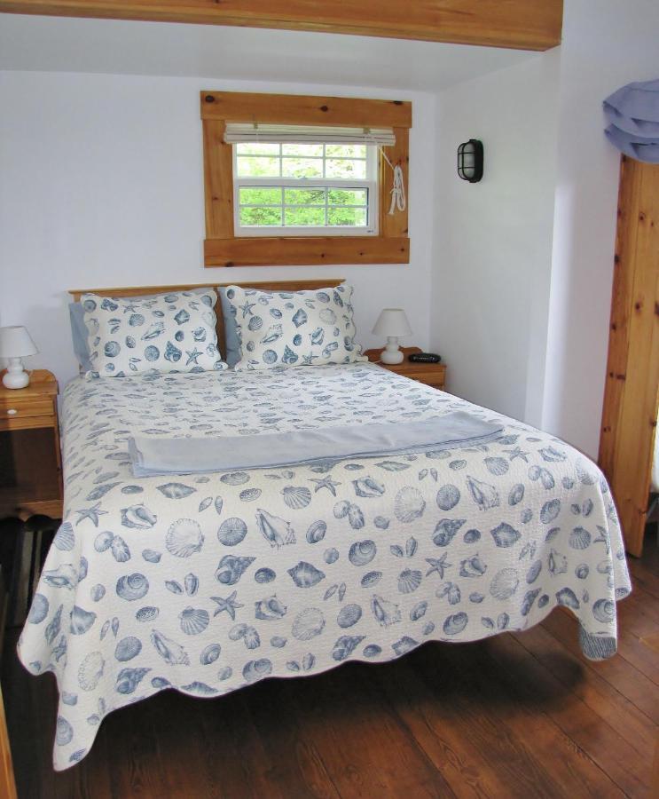 Larinda'S Landing Oceanfront Cottages Halifax Bagian luar foto
