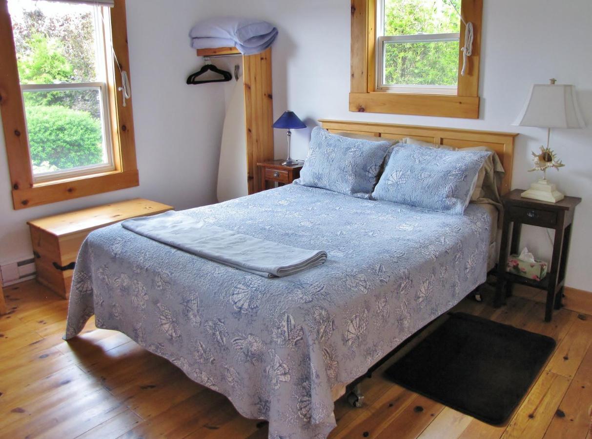 Larinda'S Landing Oceanfront Cottages Halifax Bagian luar foto