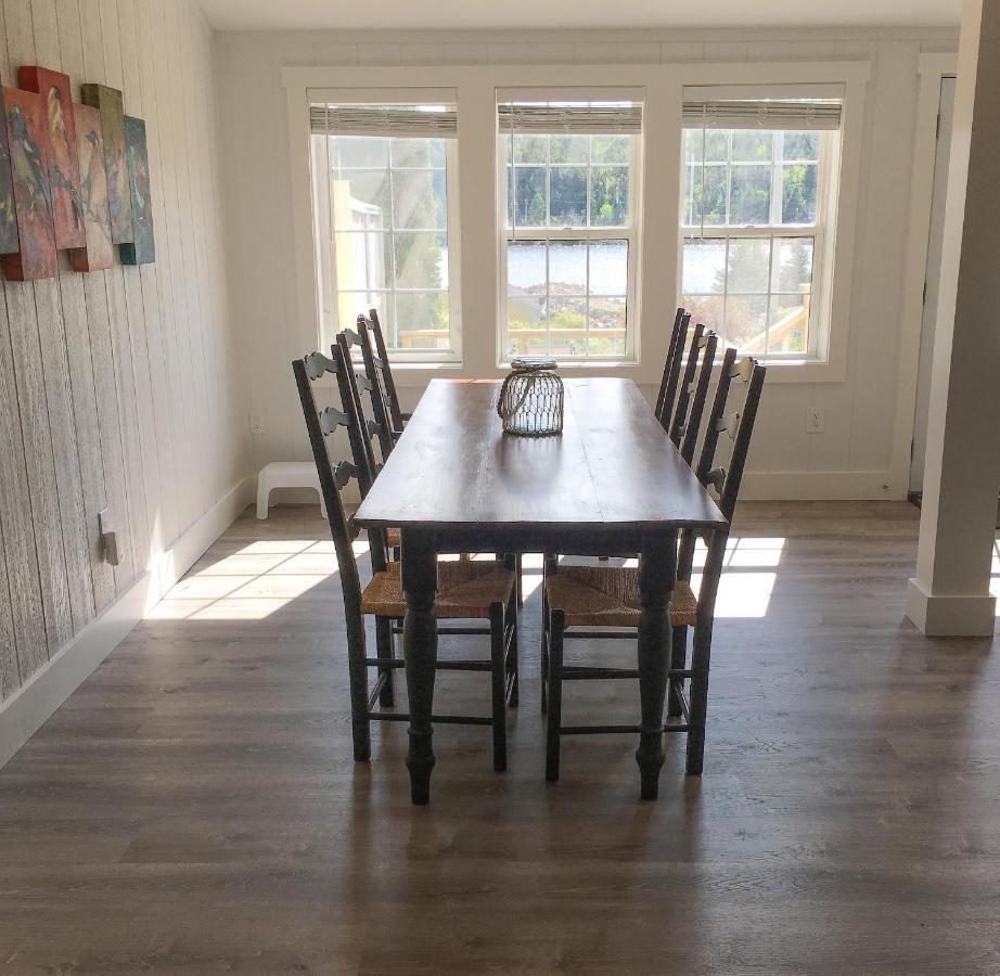 Larinda'S Landing Oceanfront Cottages Halifax Bagian luar foto